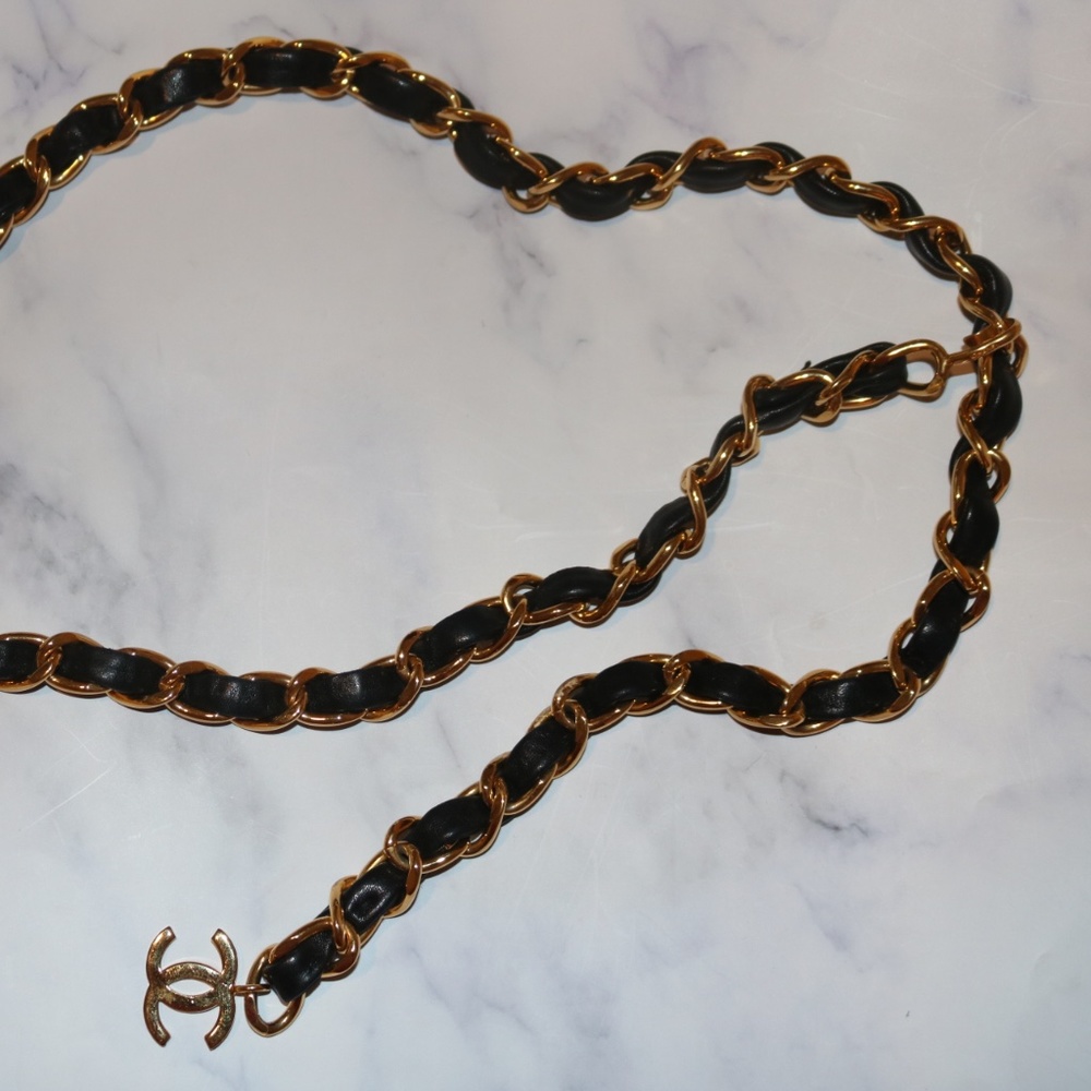 Chanel leather & chain belt